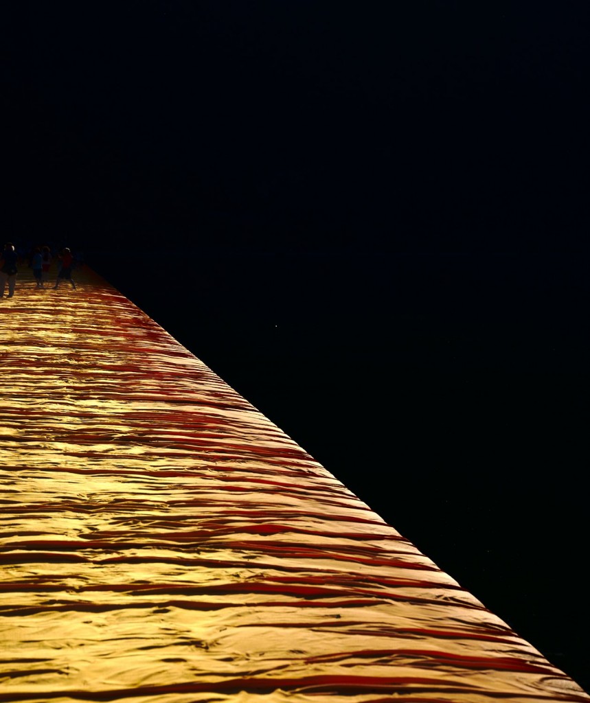 Sun/Shade floating piers